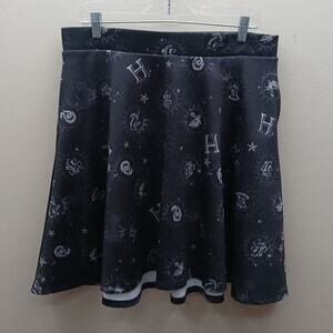 Torrid × Harry Potter Scuba Hogwarts House Icons Mini Skater Skirt Black 0 Large